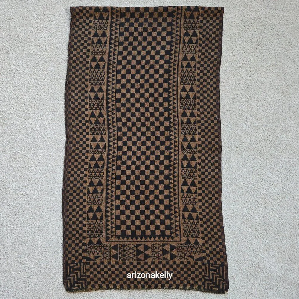 NWOT Wool Scarf Geometric Design Woven Brown & Black
